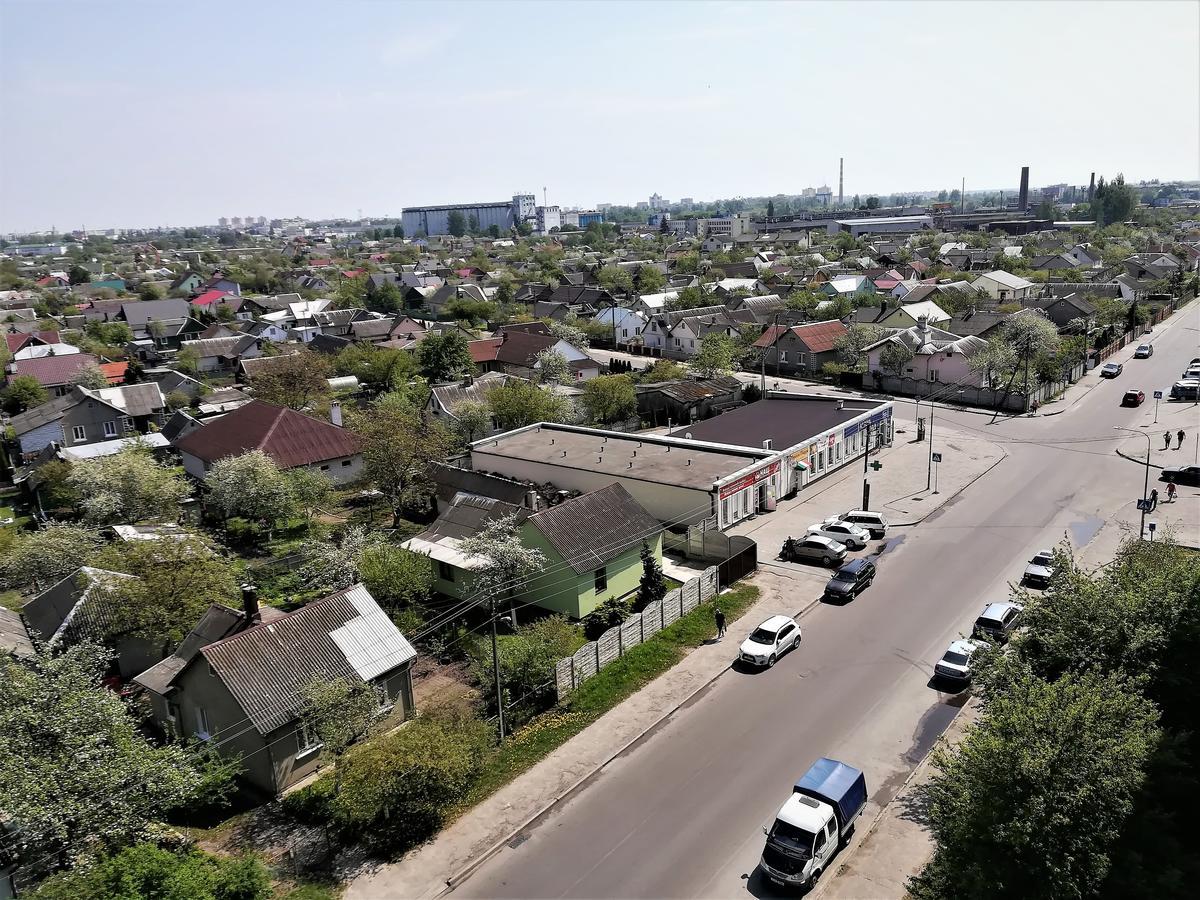 Апартаменти Apartament Na Adamkovskoy Брест Екстер'єр фото