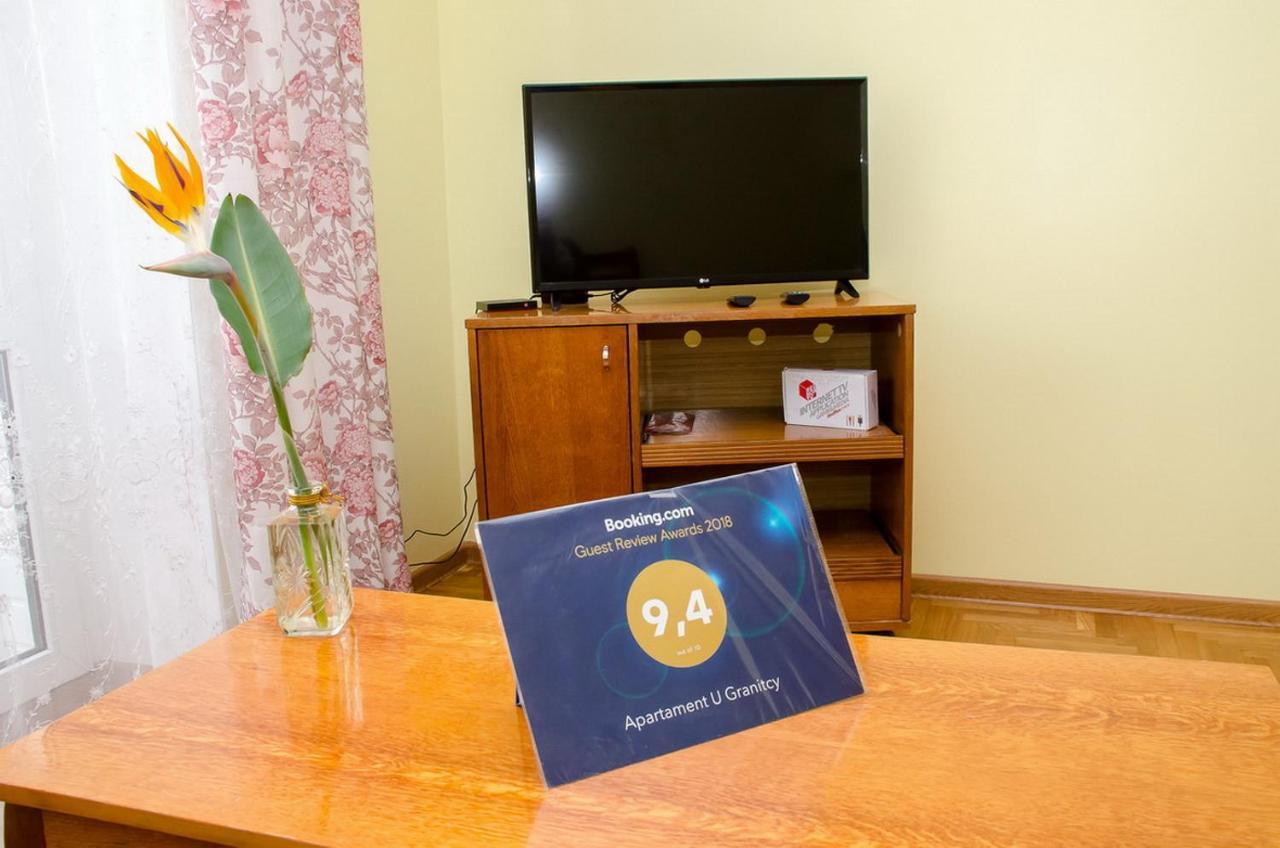 Апартаменти Apartament Na Adamkovskoy Брест Екстер'єр фото