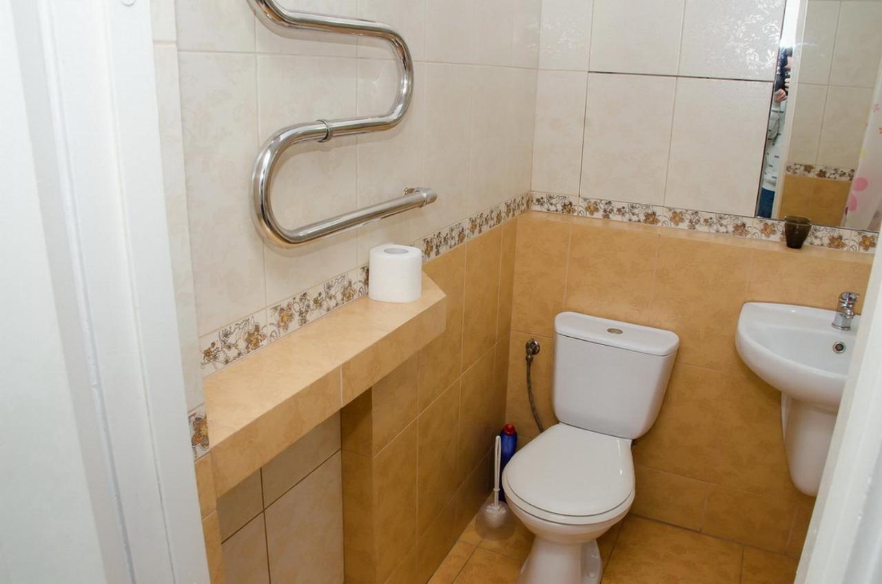 Апартаменти Apartament Na Adamkovskoy Брест Екстер'єр фото